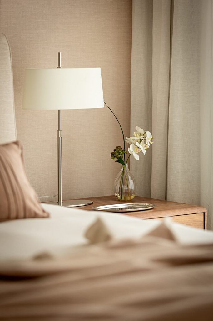 Photograph of the CS Apartamento Avenidas 10 project developed by CW Arquitetura in Portugal.