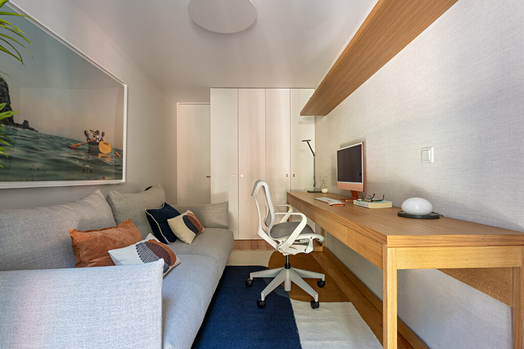 Photograph of the CS Apartamento Avenidas 2 project developed by CW Arquitetura in Portugal.