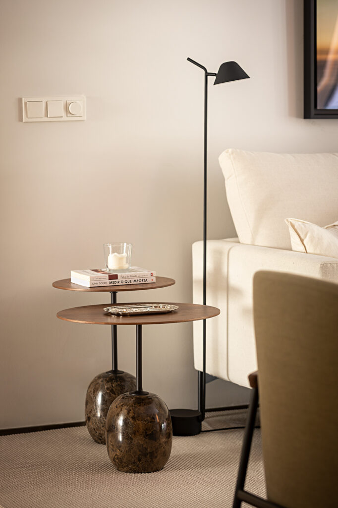 Photograph of the CS Apartamento Avenidas 5 project developed by CW Arquitetura in Portugal.